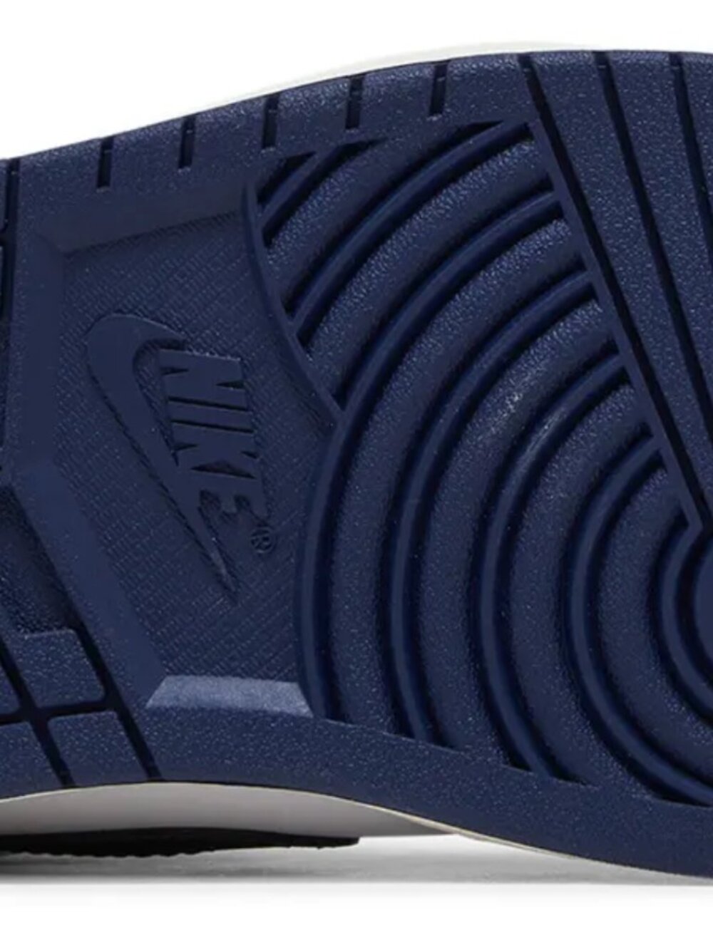 Nike Air Jordan 1 Retro High OG Midnight Navy White Black DZ5485-401 Mens 10.5 - Picture 7 of 11